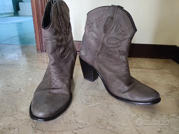 Stivaletti texani in vera pelle marrone scuro 39