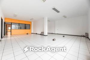 Immobile di 309 m² con più di 5 locali a Piove di 