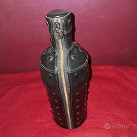 Custodia in pelle Absolut Vodka con zip - design
