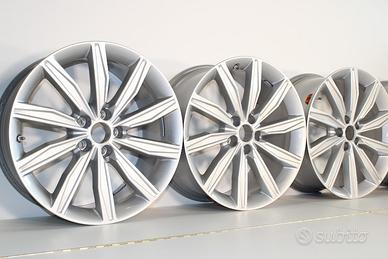 4 Cerchi Originali in lega Audi 19" sped gratis