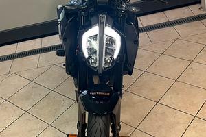 KTM duke 390