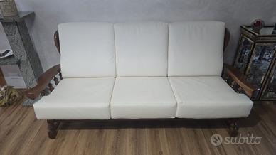 divano stile classico 