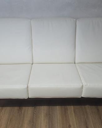 divano stile classico 