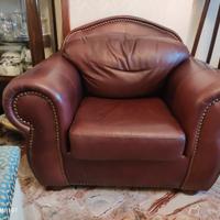 divano e poltrona pelle