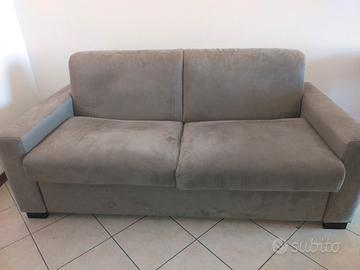 divano letto in Alcantara, cuscini sfoderabili