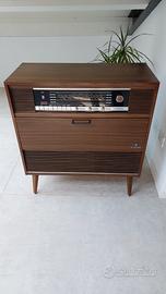 Radio giradischi Grundig