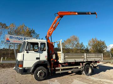 IVECO 115.17 ribaltabile trilaterale con gru Heila