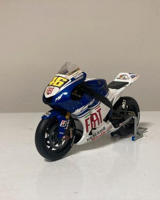 Yamaha M1 Valentino Rossi 2008