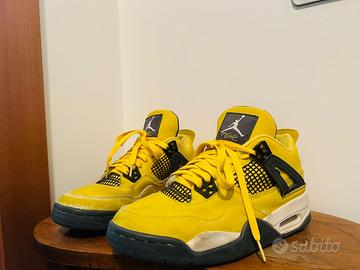 Jordan 4 gialle e nere best sale