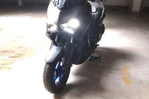 Yamaha Xmax 300 2025