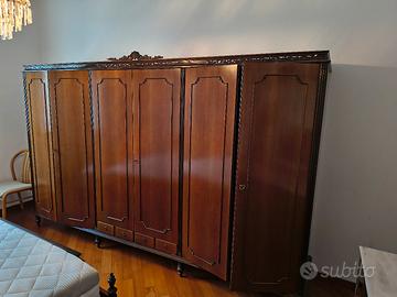 armadio 6 ante,comò ,2 codini,letto con rete elett
