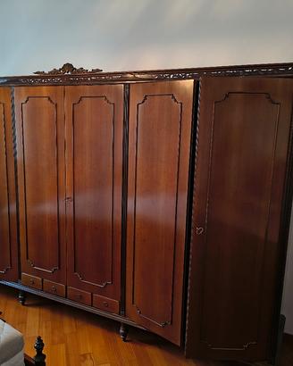 armadio 6 ante,comò ,2 codini,letto con rete elett