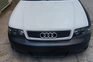 Audi A4 quattro 1.8 turbo 20v