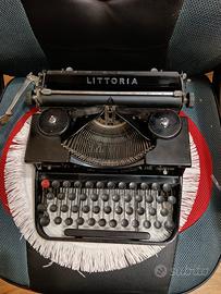 macchina da scrivere d'epoca Littoria