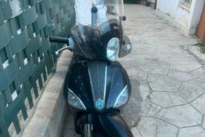 Piaggio Liberty 125 – pronto all’uso