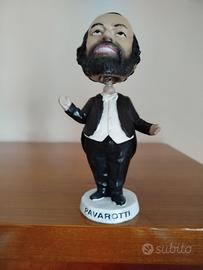 Statuetta oscillante 3