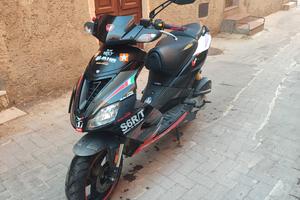 aprilia sr 50