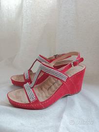 Sandali rossi pelle e strass, zeppa, gel massage