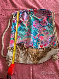 zaino colorato con frange 