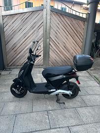 Piaggio one