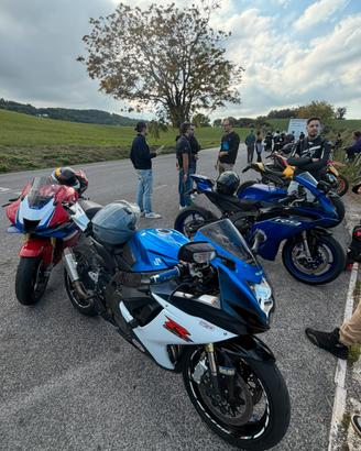 Suzuki gsxr 750