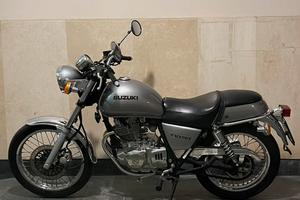Suzuki tux 250