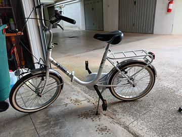 bici pieghevole tipo Graziella 