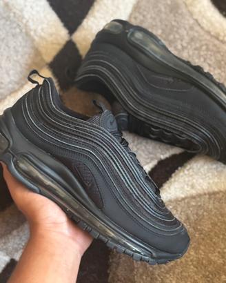 Nike air max 97, in colorazione nera