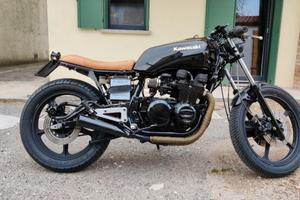 Kawasaki GPZ 550 Cafè Racer