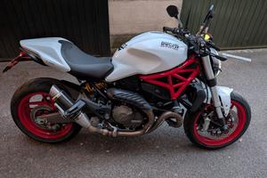 Ducati Monster 821 - 2015