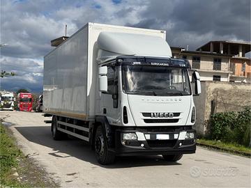Eurocargo 180e28 e6 furg box e ped mt 8.29 2015