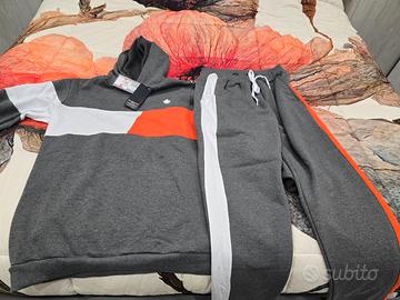 abbigliamento tuta sportiva uomo