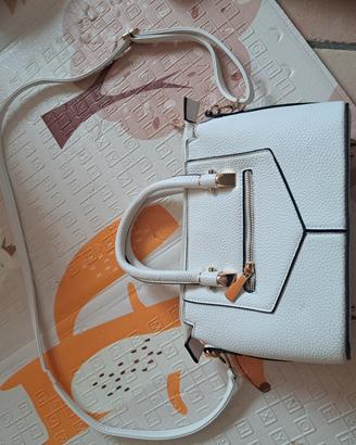 Borsa a mano e a tracolla