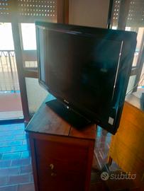 TV 32 pollici Sharp aquos
