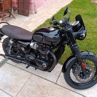 Bonneville T120 Black