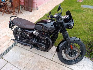Bonneville T120 Black