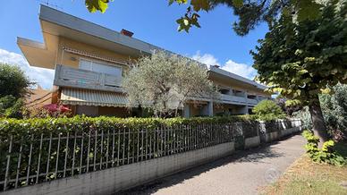 3 LOCALI A CARRARA