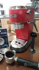 De Longhi Dedica Macchina Caffè
