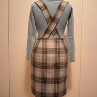 Gonna scozzese con bretelle