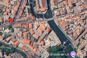 A 200 metri dalla Cascata Grande, fuori dalla ZTL