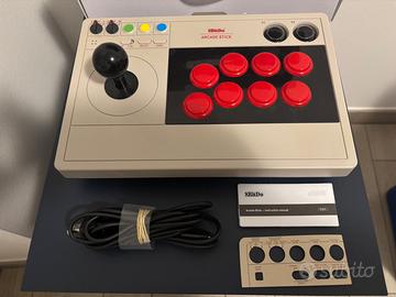 8BitDo Arcade Stick – Pari al nuovo