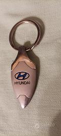 Portachiavi Hyundai in metallo auto gadget

