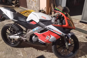  Moto Derbi GPR 50 Racing