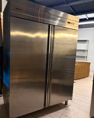 ARMADIO FRIGO FAGOR PER USO PROFESSIONALE