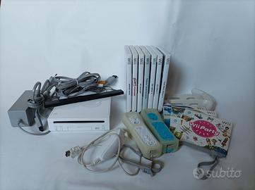 Set Nintendo Wii + 10 giochi