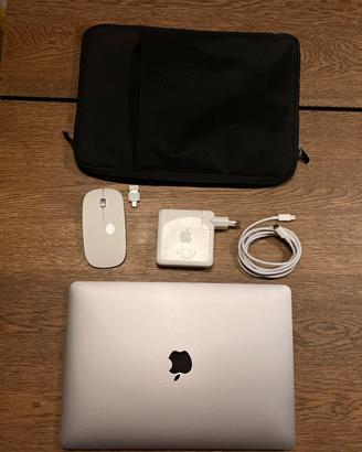 Macbook Pro M1 13” 256gb 8GB