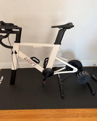 Zwift Ride con Wahoo Kickr Core 2