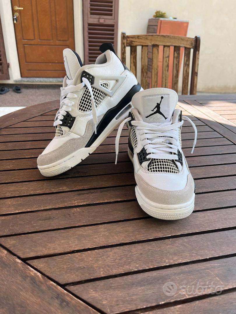 Nike Air Jordan 4 Military Black