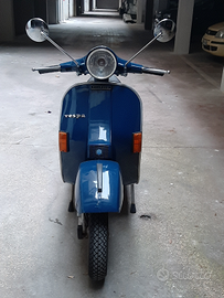 Vespa Piaggio px 125 del 1979 targata Roma 38