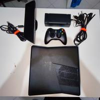 Microsoft Xbox 360 Slim + Accessori & Kinect